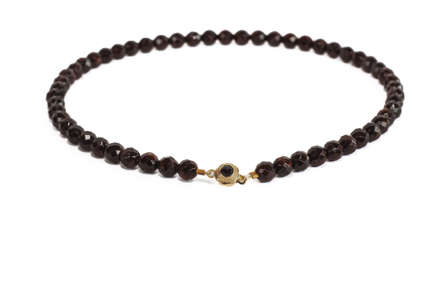 Garnet Collier
